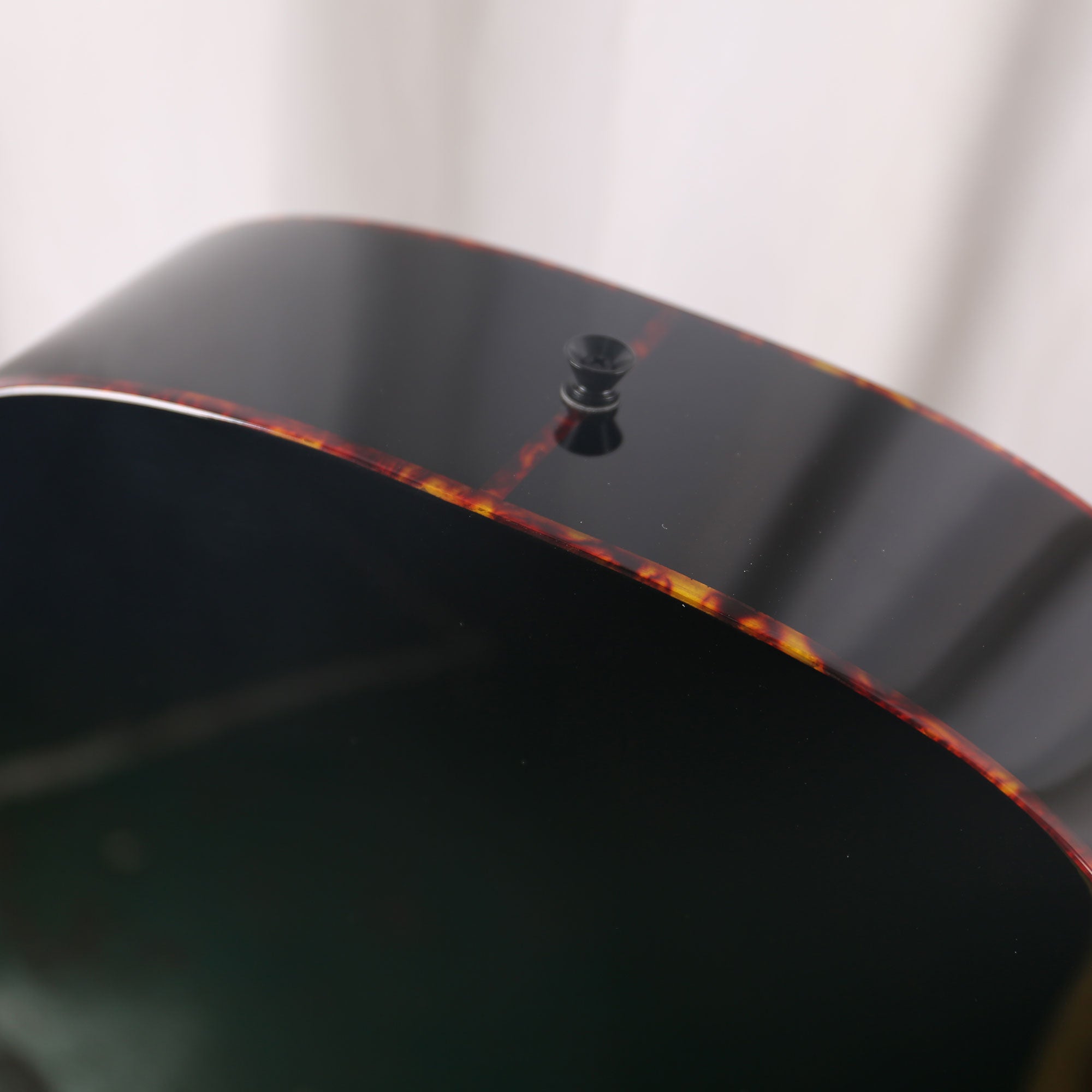 Odyssey Glossy Black