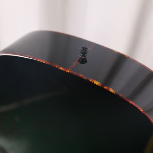 Odyssey Glossy Black